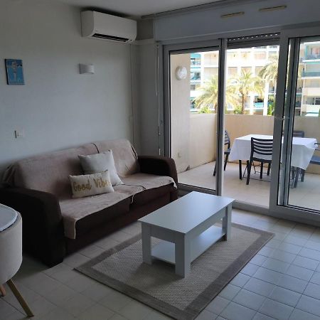 Antibes Les Pins 2 Pieces Vue Mer Piscine Parking Apartment Екстериор снимка