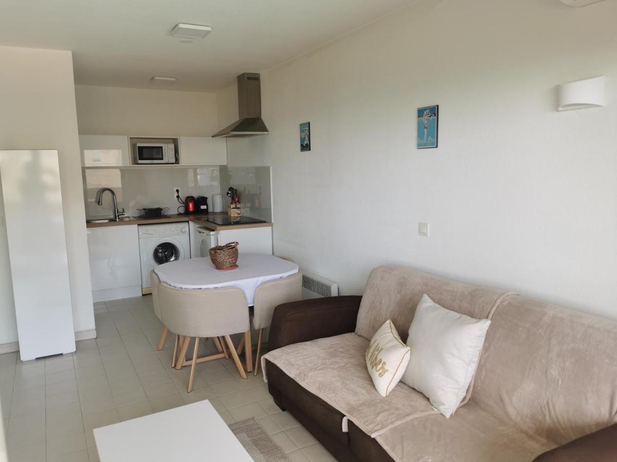 Antibes Les Pins 2 Pieces Vue Mer Piscine Parking Apartment Екстериор снимка