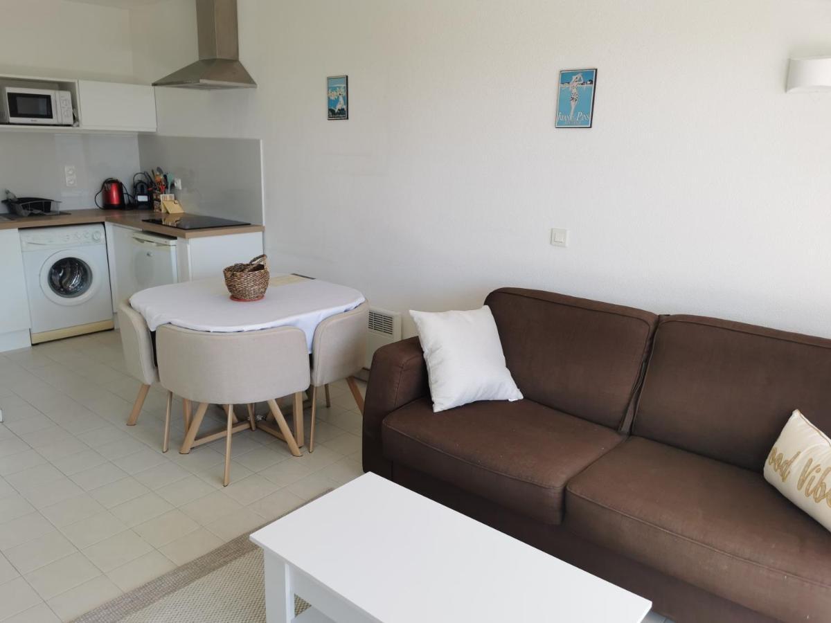 Antibes Les Pins 2 Pieces Vue Mer Piscine Parking Apartment Екстериор снимка